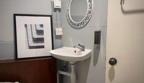 Small Single Room