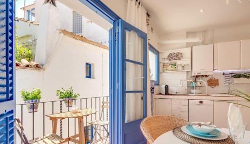 Two-Bedroom Apartment with Balcony NO sea view
