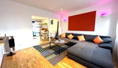 Deluxe Apartment