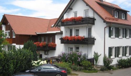 Superior One-Bedroom Apartment with Balcony