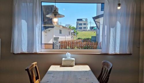 Beige house 1F