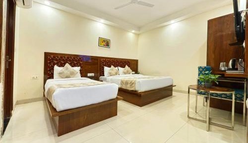Deluxe Triple Room