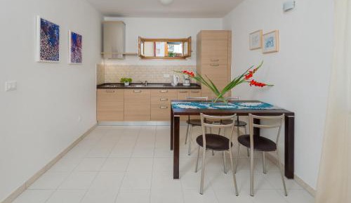 One-Bedroom Apartment with Terrace