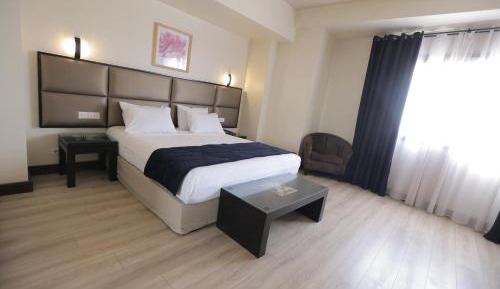 Superior Queen Room