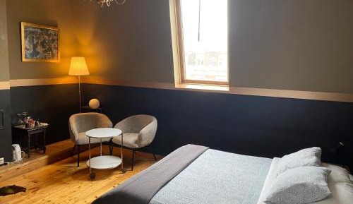 Room with Private Bathroom