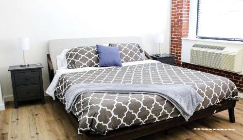 One-Bedroom Suite with One King and One Queen Bed - Non-Smoking