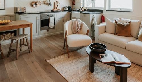Three-Bedroom Holiday Home 