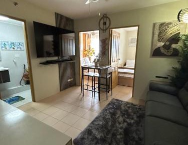 Deluxe Suite with Sea View