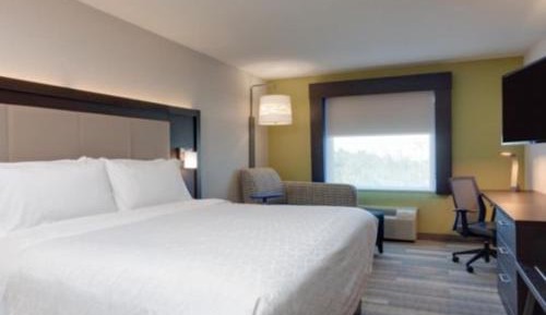 Standard King Room