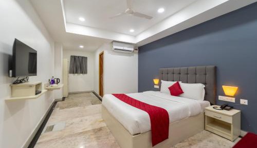 King Room with Balcony