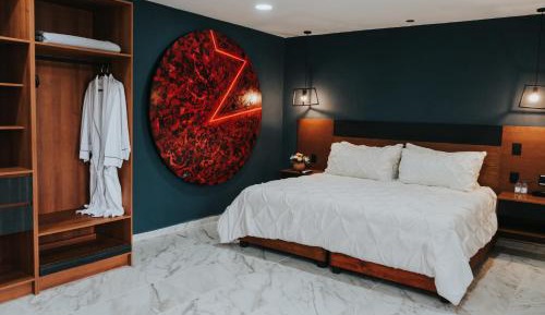 Standard Suite