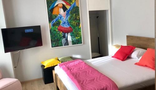 Studio Apartment