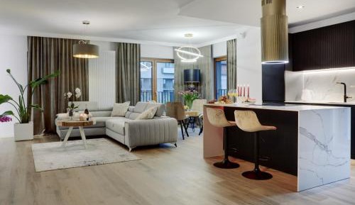 Two-Bedroom Apartment with Balcony and Terrace