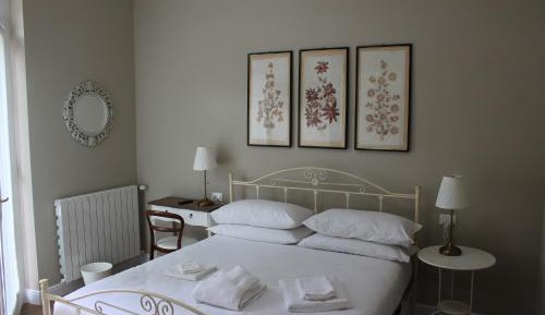 Double Room with Shared Bathroom