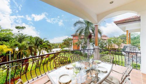Three Bedroom Apartment