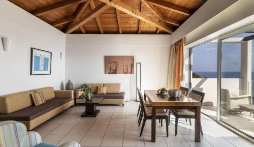 Suite Sea View with Indoor Jacuzzi