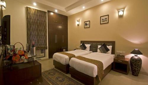 Comfort Triple Room with Shower