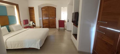 Premium with Double Bed and Sea View