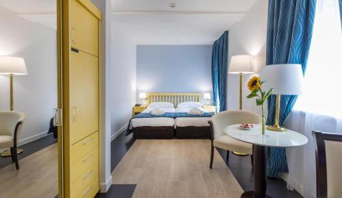 Double or Twin Room with Balcony and Mountain View