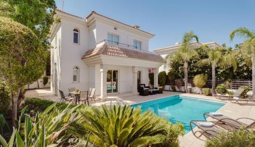 Villa with Private Pool