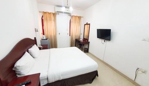 Double Room with Private Bathroom