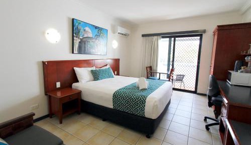 Executive Room