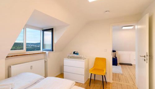 Superior One-Bedroom Apartment