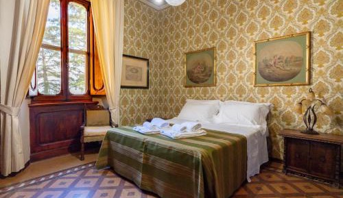 Double Room with Mountain View