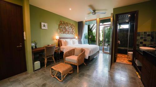 Double Room with Garden View