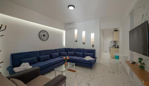 Superior Studio