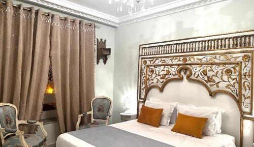 Superior King Room