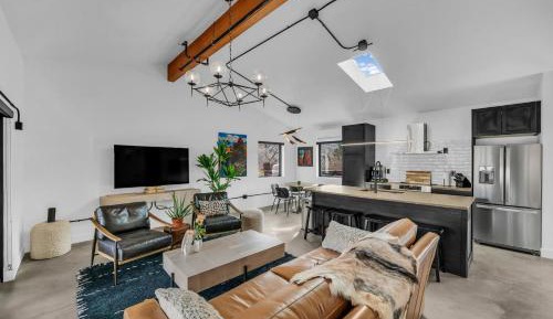 One-Bedroom House