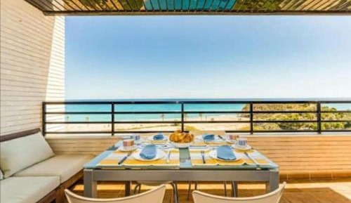 Apartment with Sea View