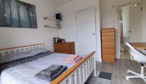 Double Room with Private Bathroom