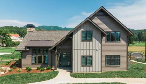Four Bedroom Private Cottage