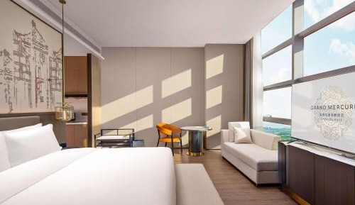 Superior Apartment with One King Bed