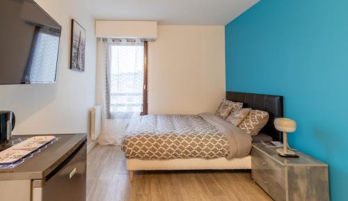 Large Double Room