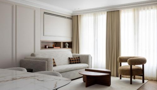 Deluxe Apartment
