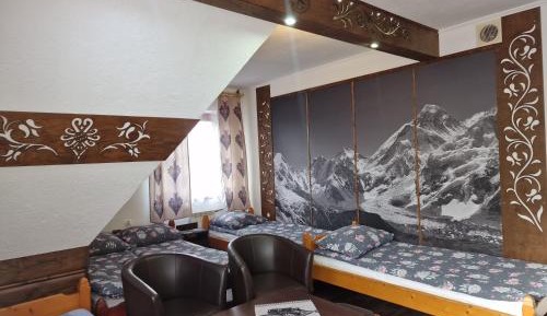 Standard Family Room