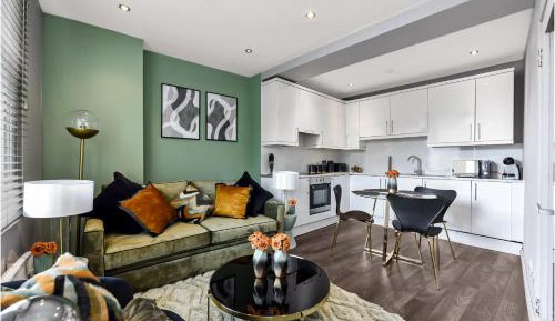 One-Bedroom Apartment