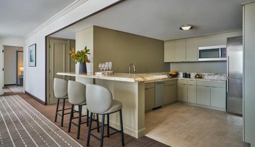 Newport Specialty Suite