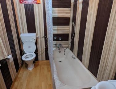 Single Room with Mountain View