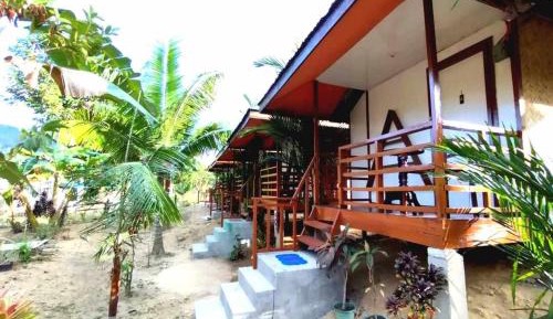 Bungalow with Fan