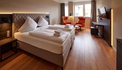 Large Double Room