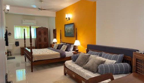 Standard King Room