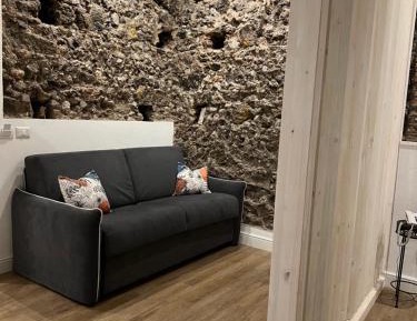 King Studio with Sofa Bed
