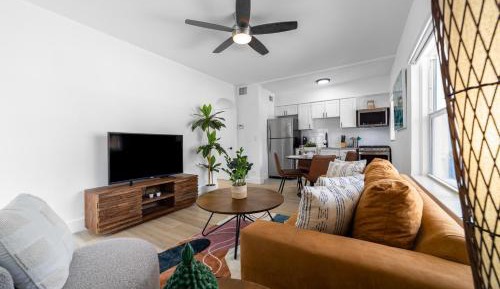 Deluxe Apartment