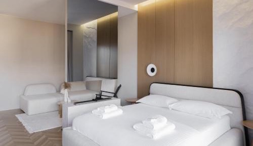Penthouse Apartment