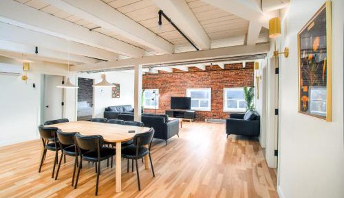 Penthouse Apartment