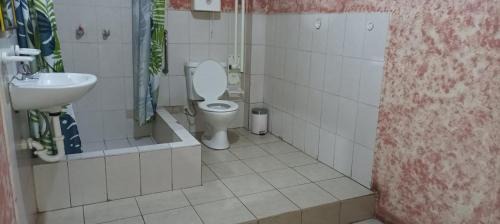 Twin Room with Private Bathroom